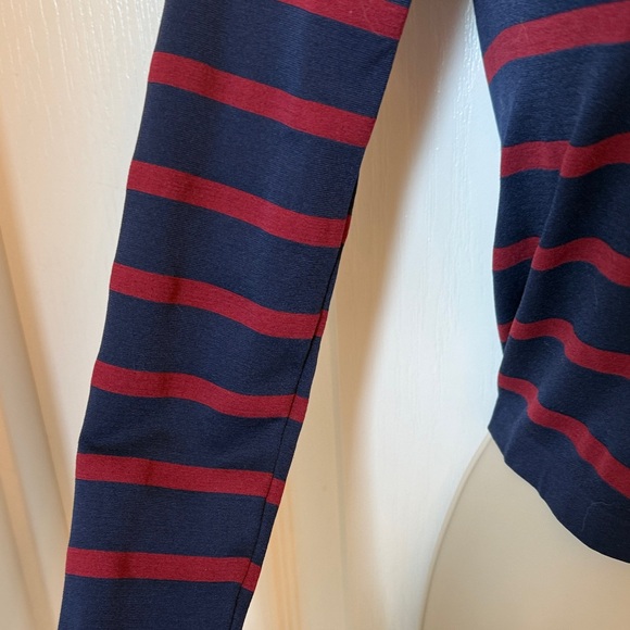 Cropped Striped Navy and Red Women's Top - Picture 3 of 7